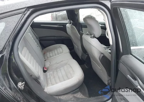 2013 Ford Fusion S z USA, uszkodzony, nr VIN 3FA6P0G79DR340042